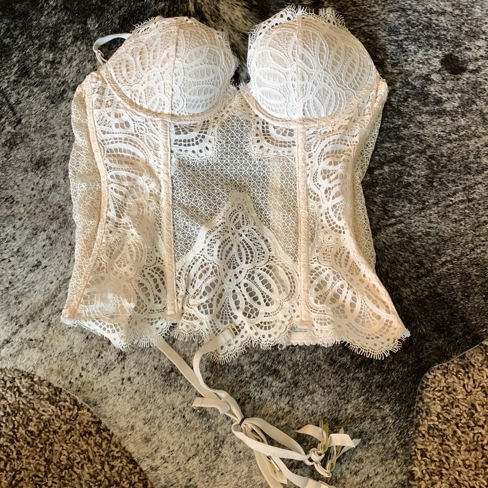 Lace corset